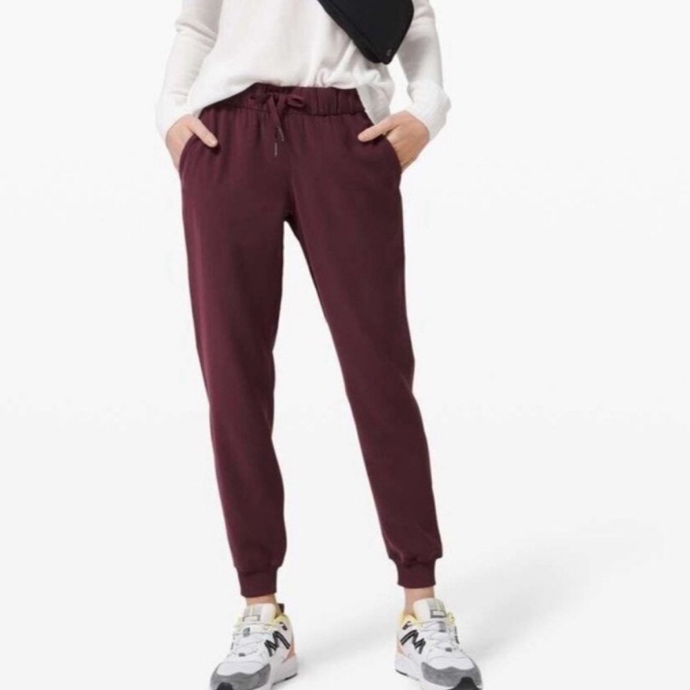 Lululemon On The Fly Joggers-XS (4)